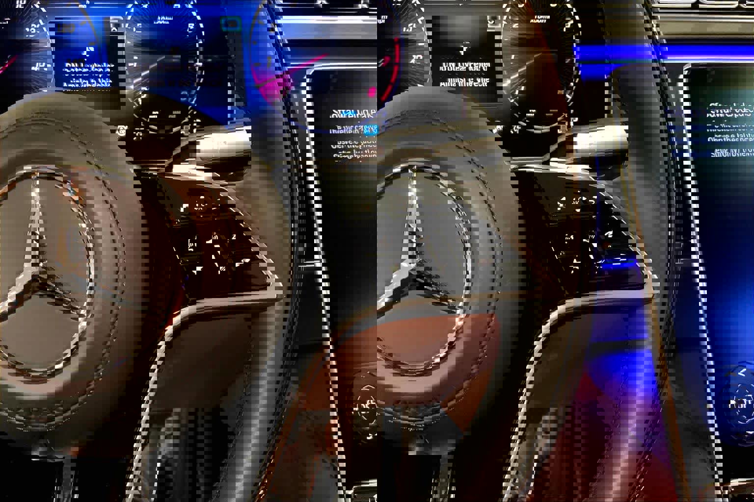 Used 2025 Mercedes-Benz S 500 4MATIC image 23