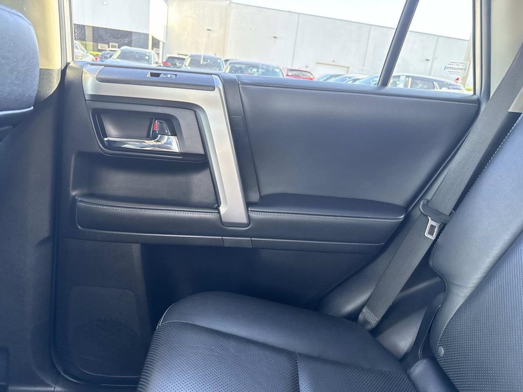 Used 2024 Toyota 4Runner Limited AWD/4WD image 19