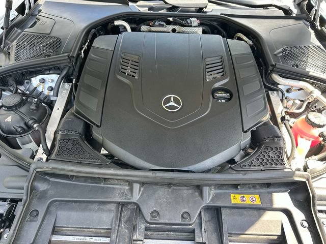 Certified 2025 Mercedes-Benz Maybach S 580 4MATIC image 10