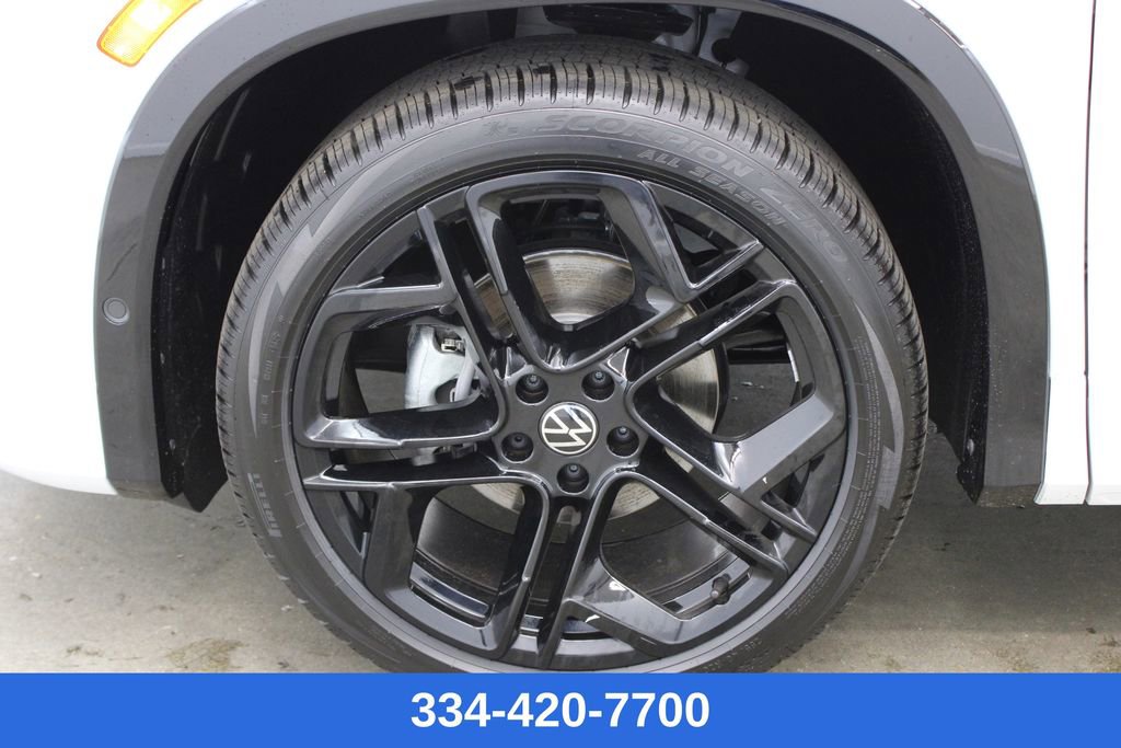 New 2026 Volkswagen Tiguan SE R-Line image 27