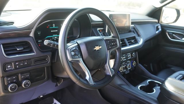 Used 2024 Chevrolet Suburban LT image 19