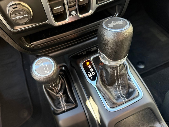 Used 2022 Jeep Wrangler Unlimited Sahara w/ Cold Weather Group image 28