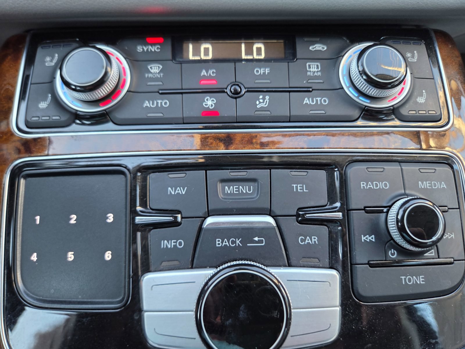 Used 2014 Audi A8 L 3.0T w/ Premium Package image 18