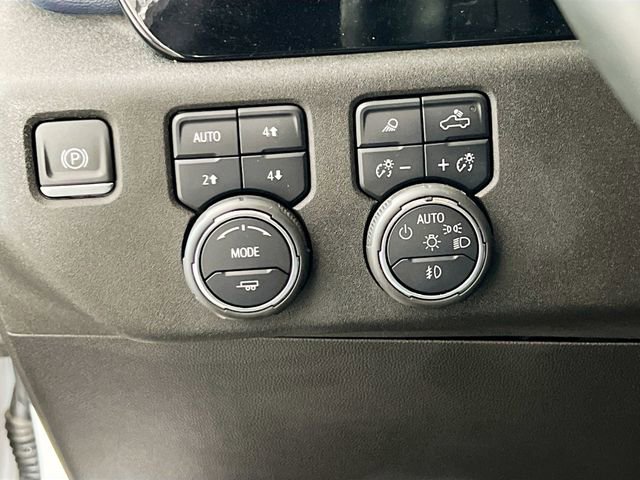 Used 2024 Chevrolet Silverado 1500 High Country w/ Z71 Off-Road Package image 18