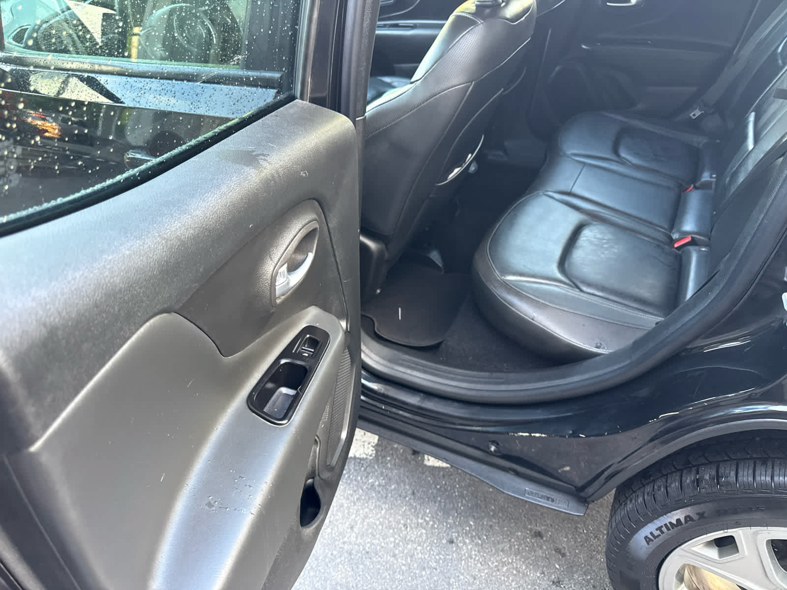 Used 2020 Jeep Renegade Limited w/ UConnect 8.4 Nav Group AWD/4WD image 20
