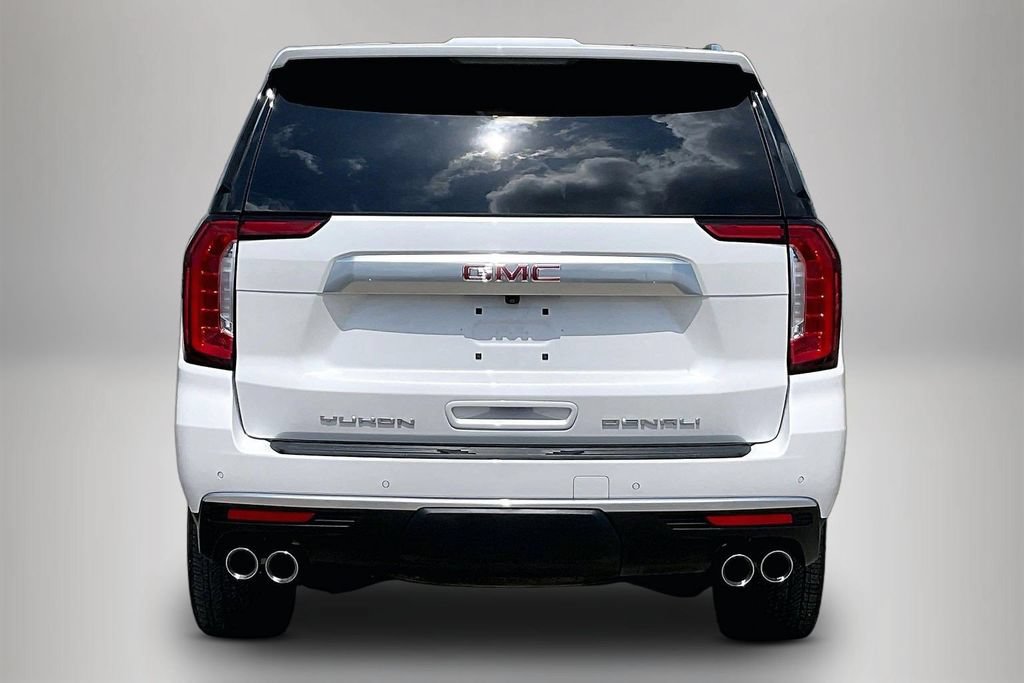 Used 2024 GMC Yukon Denali RWD image 6