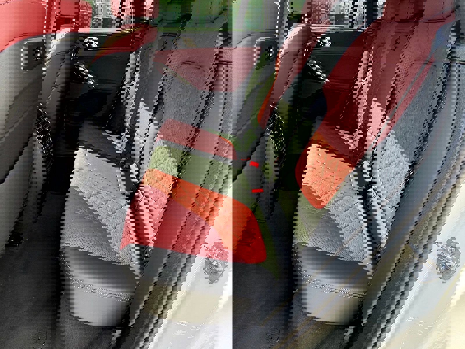 New 2026 BMW X6 xDrive40i w/ Climate Comfort Package AWD/4WD image 32