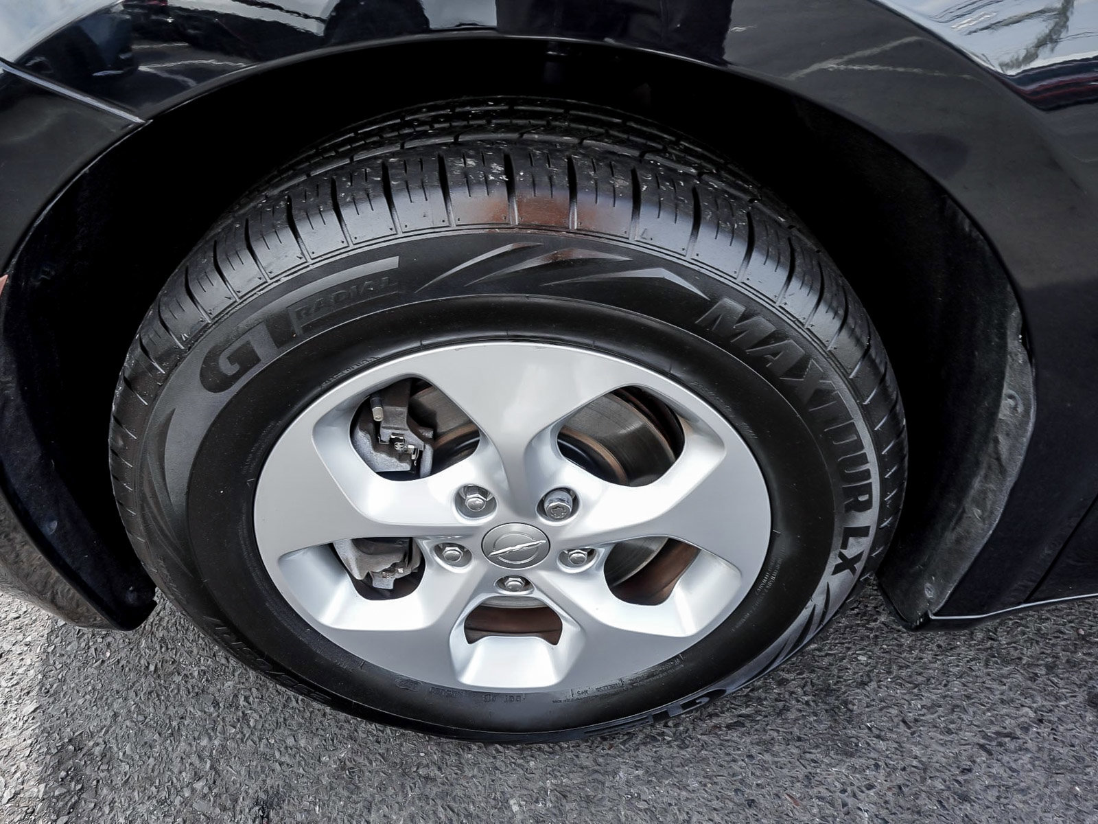 Used 2017 Chrysler Pacifica Touring-L Plus FWD image 8