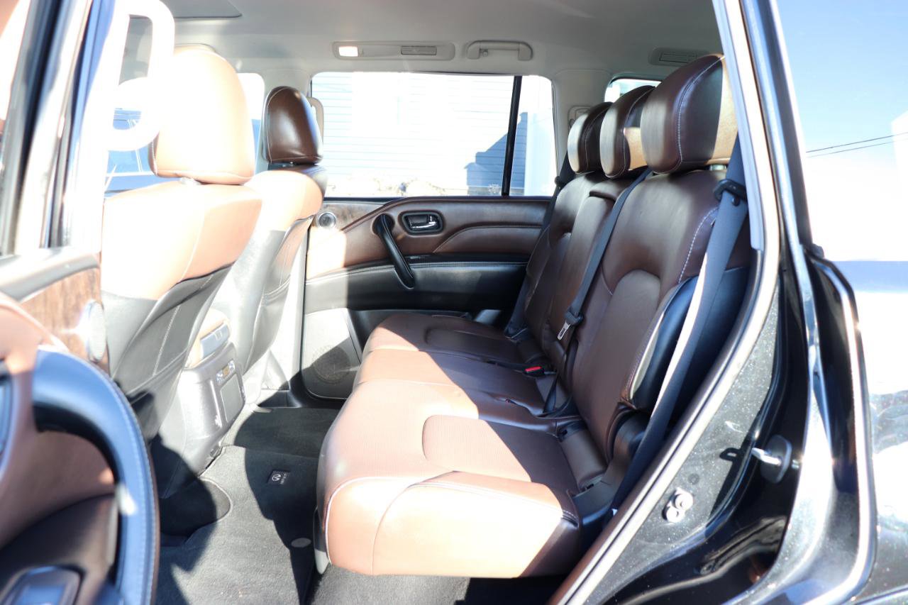 Used 2023 INFINITI QX80 Premium Select w/ Cargo Package image 12
