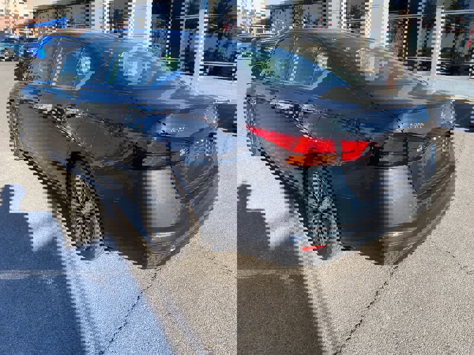 Used 2022 Nissan Altima 2.5 SV image 8