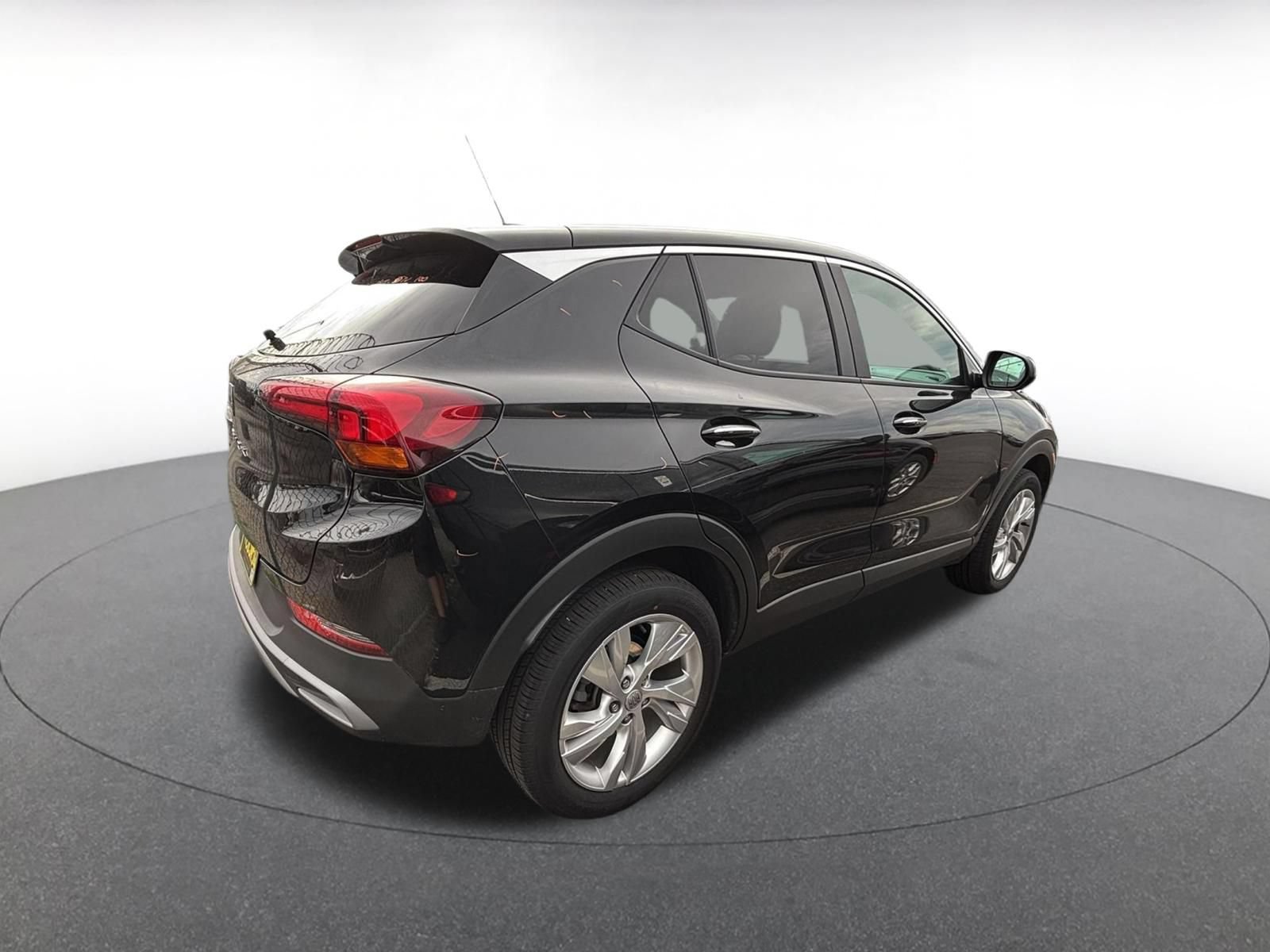 Used 2025 Buick Encore GX Preferred AWD/4WD image 13