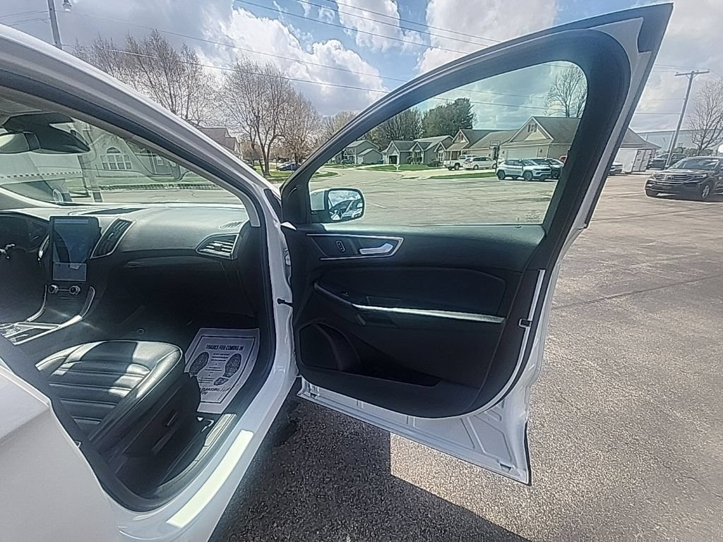 Used 2024 Ford Edge SEL w/ Convenience Package AWD/4WD image 14