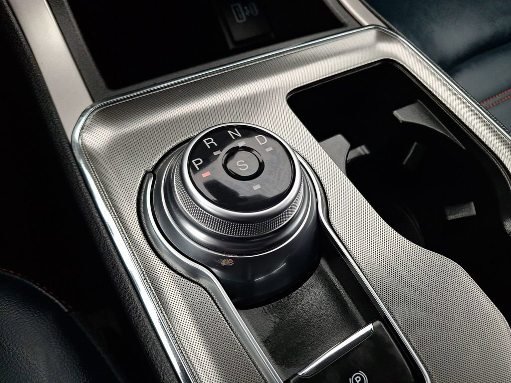 Certified 2022 Ford Edge SEL w/ Sport Appearance Package AWD/4WD image 16