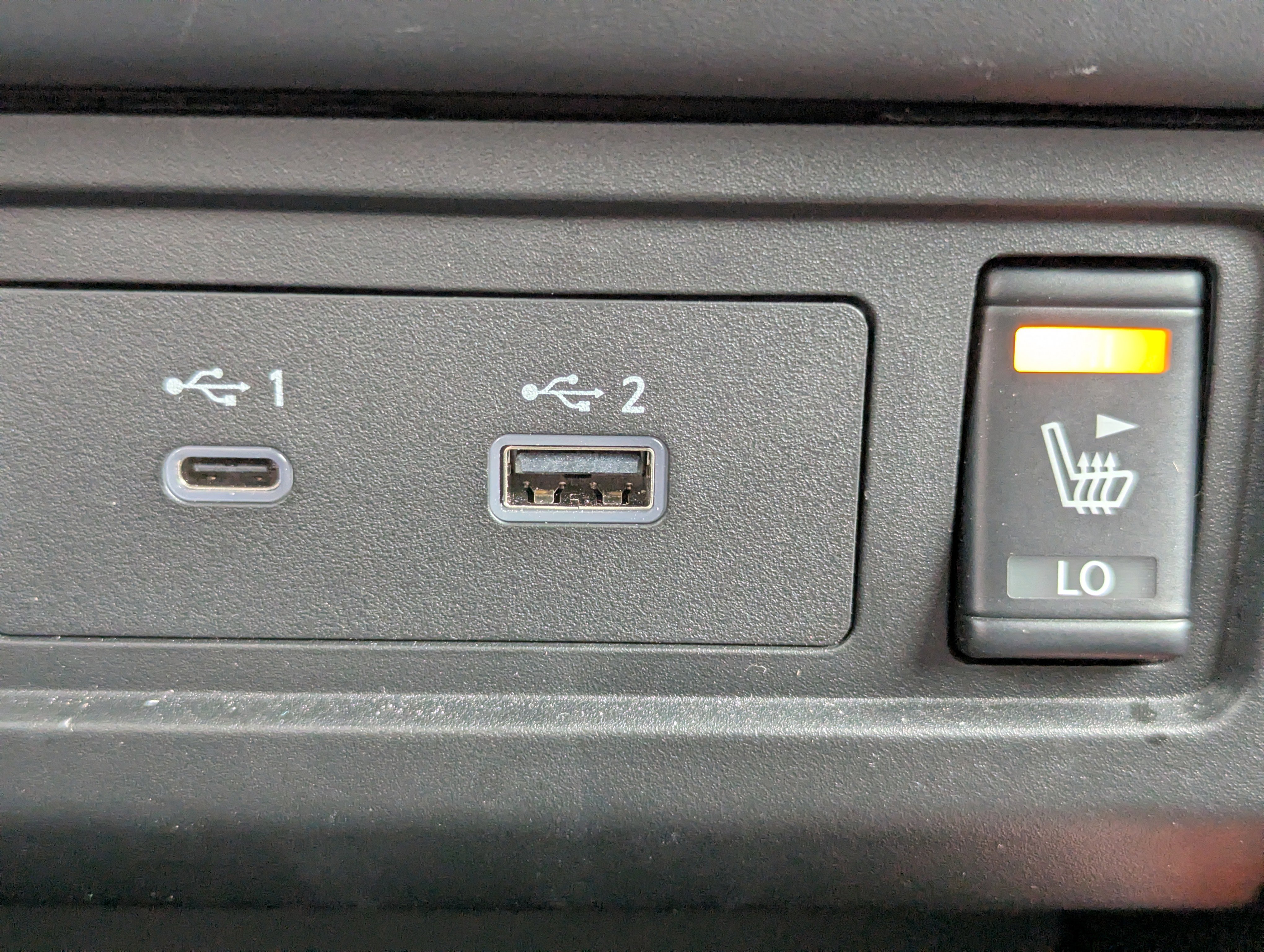 Used 2025 Nissan Frontier PRO-4X w/ Pro Convenience Package image 26