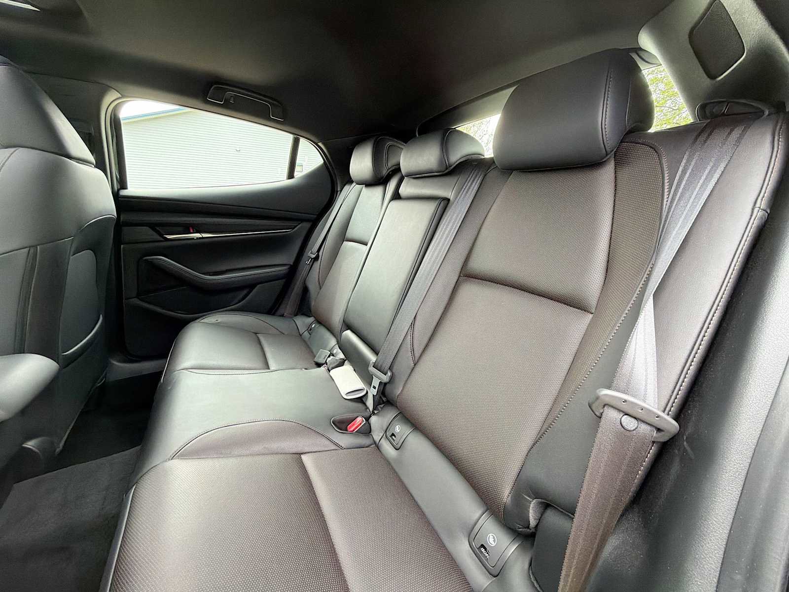 Used 2019 MAZDA MAZDA3 AWD Hatchback w/ Premium Pkg image 17
