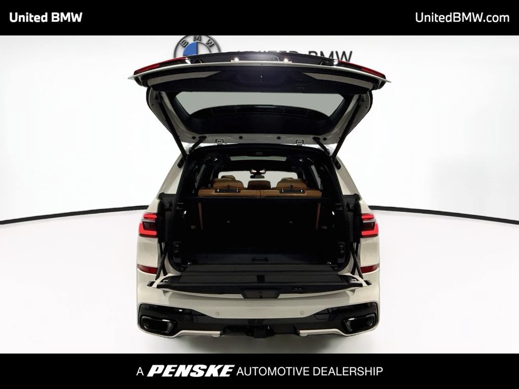New 2027 BMW X7 xDrive40i w/ M Sport Package AWD/4WD image 22