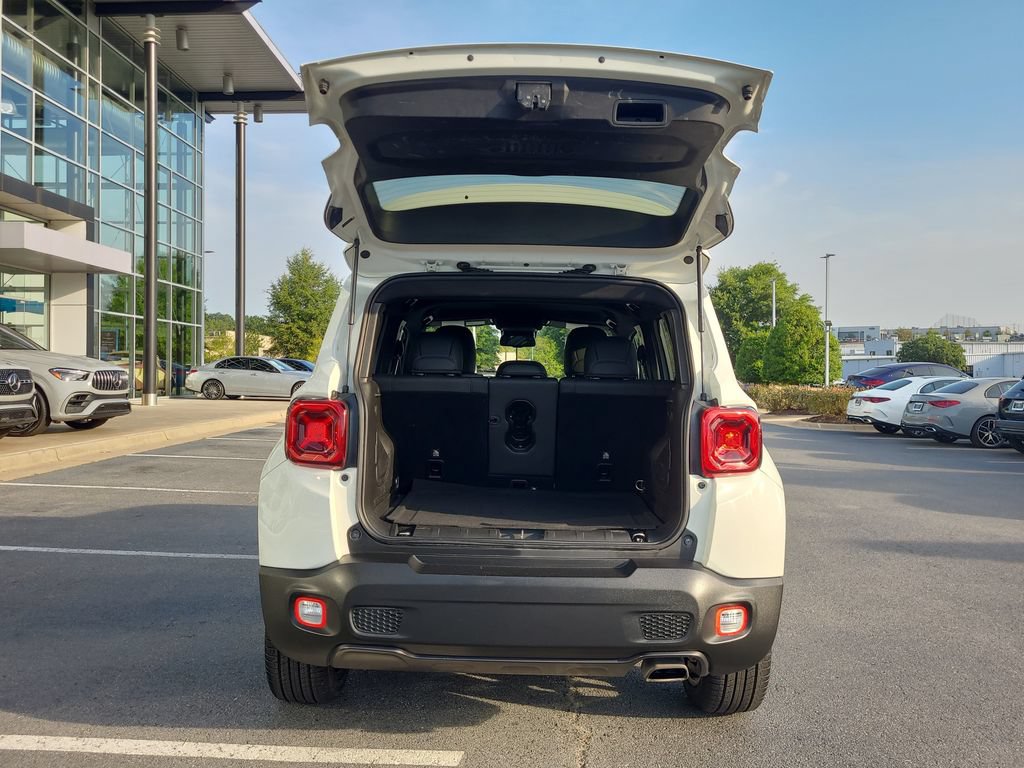 Used 2020 Jeep Renegade Altitude AWD/4WD image 14