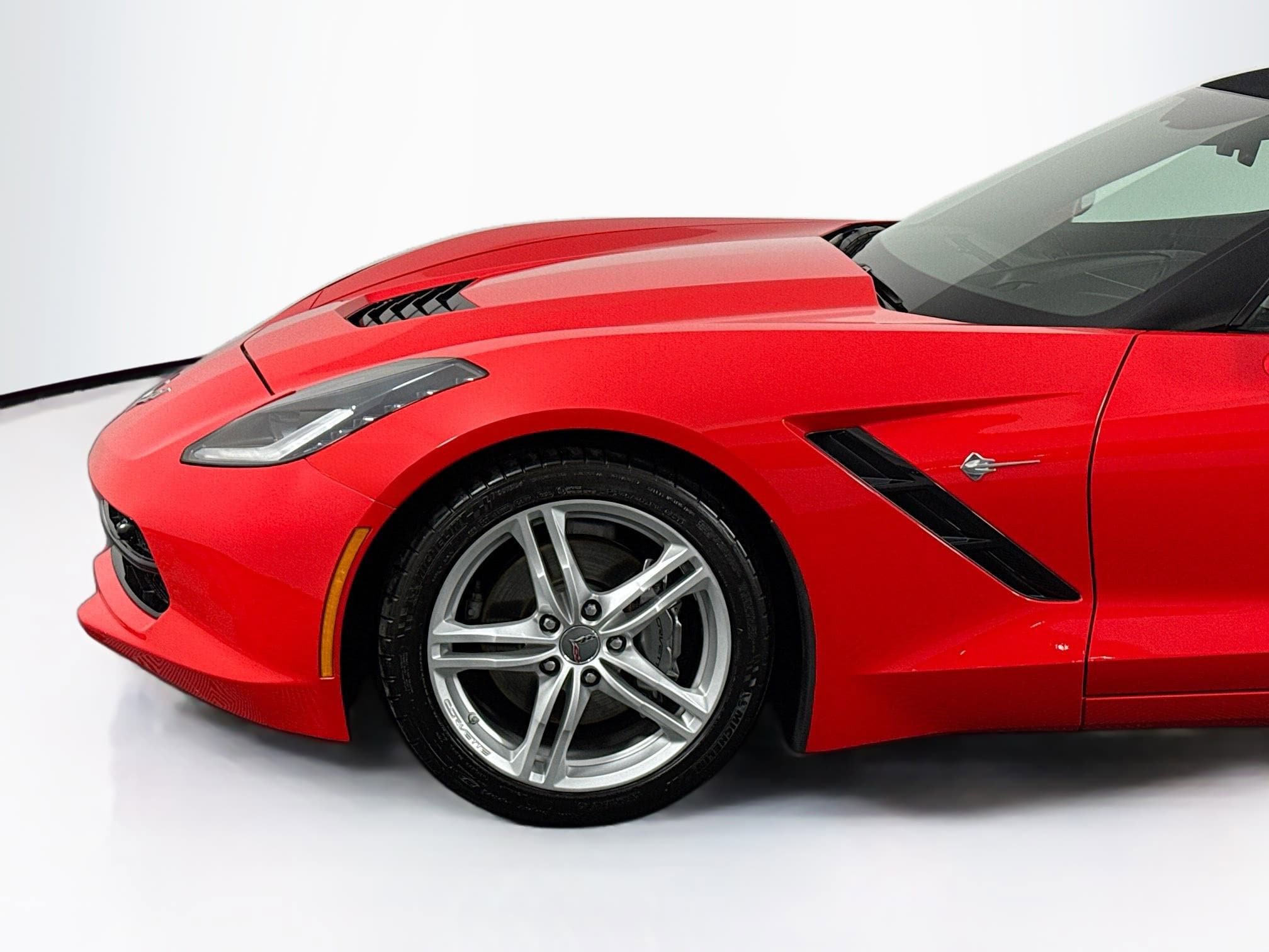 Used 2017 Chevrolet Corvette Stingray Convertible w/ 2LT Preferred Equipment Group RWD image 33