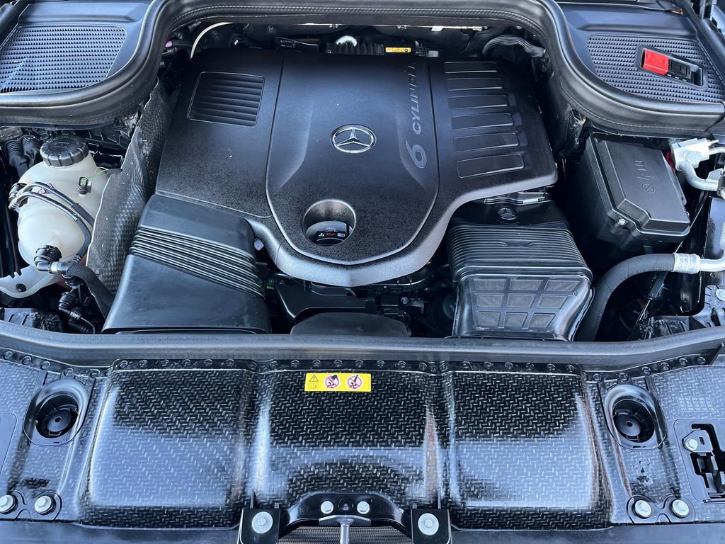 Used 2024 Mercedes-Benz GLS 450 4MATIC image 22