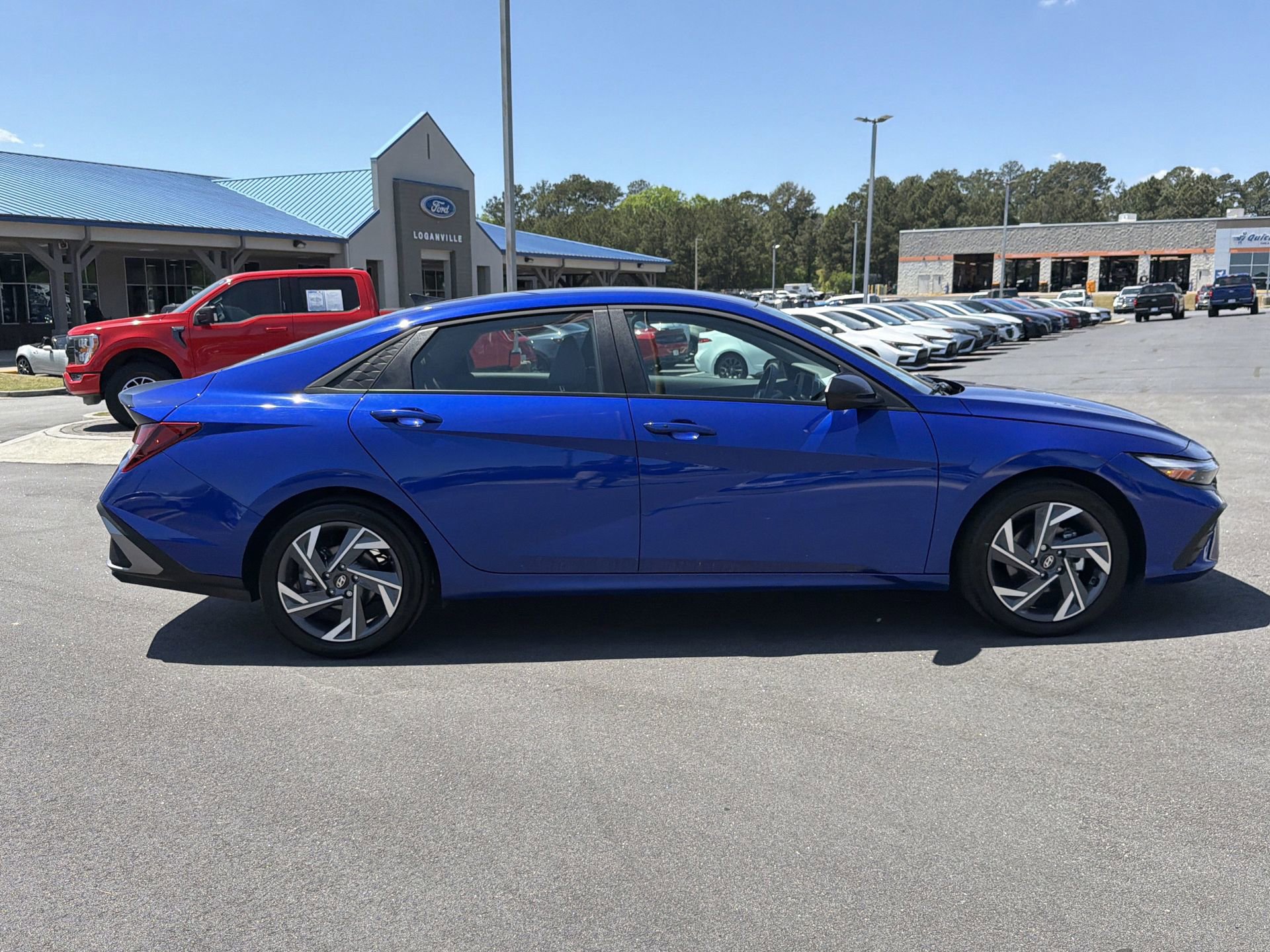 Used 2025 Hyundai Elantra Sport image 27