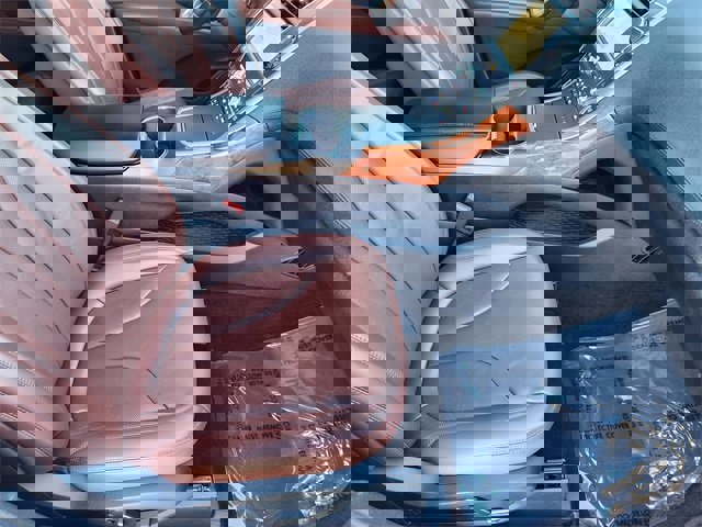 Used 2020 Lincoln Nautilus Reserve w/ Cargo Utility Package image 8