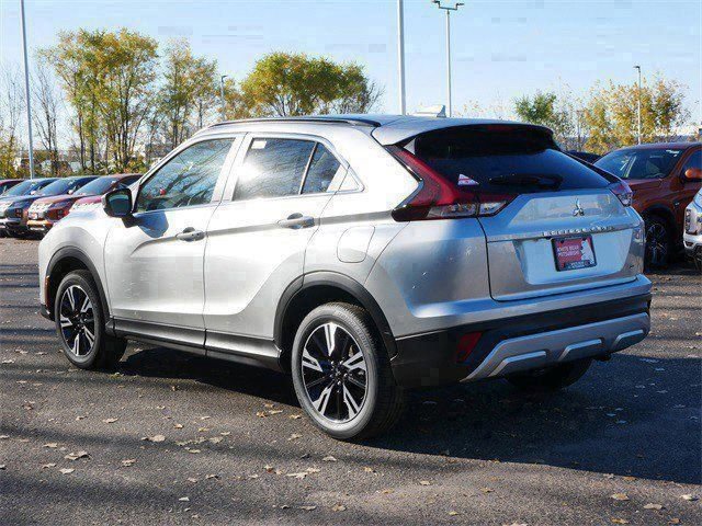 New 2026 Mitsubishi Eclipse Cross SE image 2