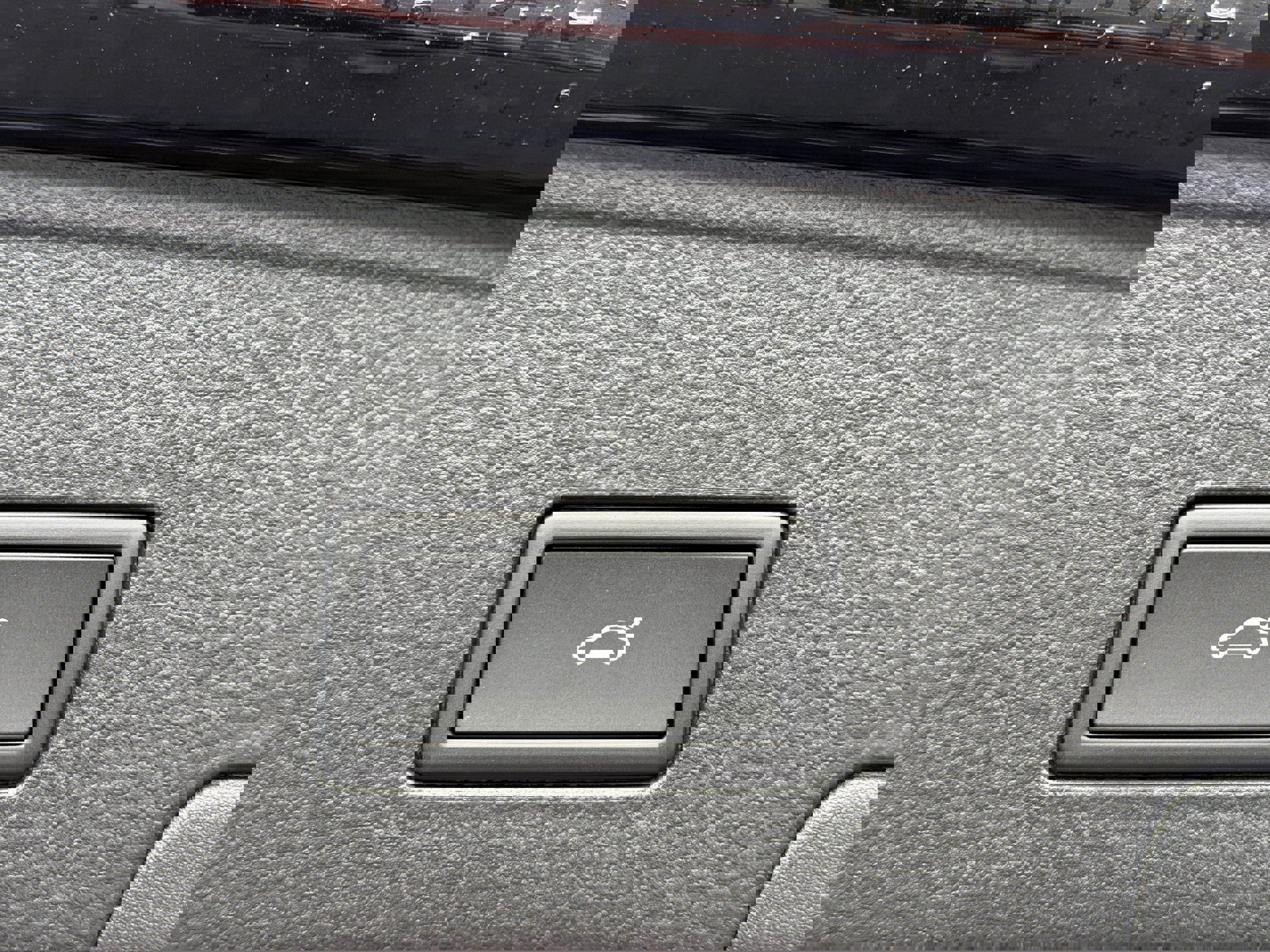 New 2026 Volkswagen Atlas Cross Sport SE FWD image 10