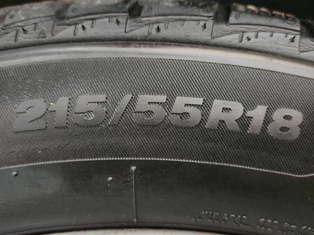 Used 2017 Buick Encore Premium AWD/4WD image 33
