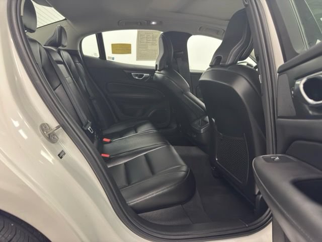 Used 2024 Volvo S60 B5 Core FWD image 26