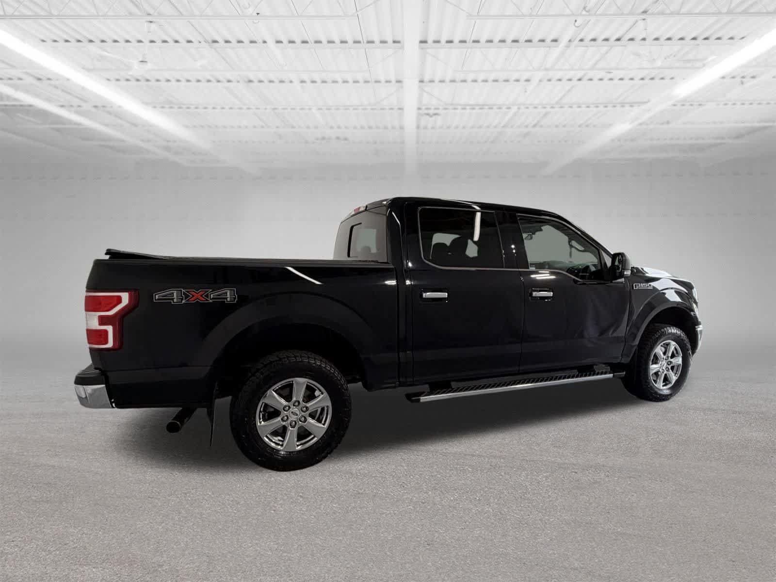Used 2018 Ford F150 XLT w/ Equipment Group 302A Luxury AWD/4WD image 5