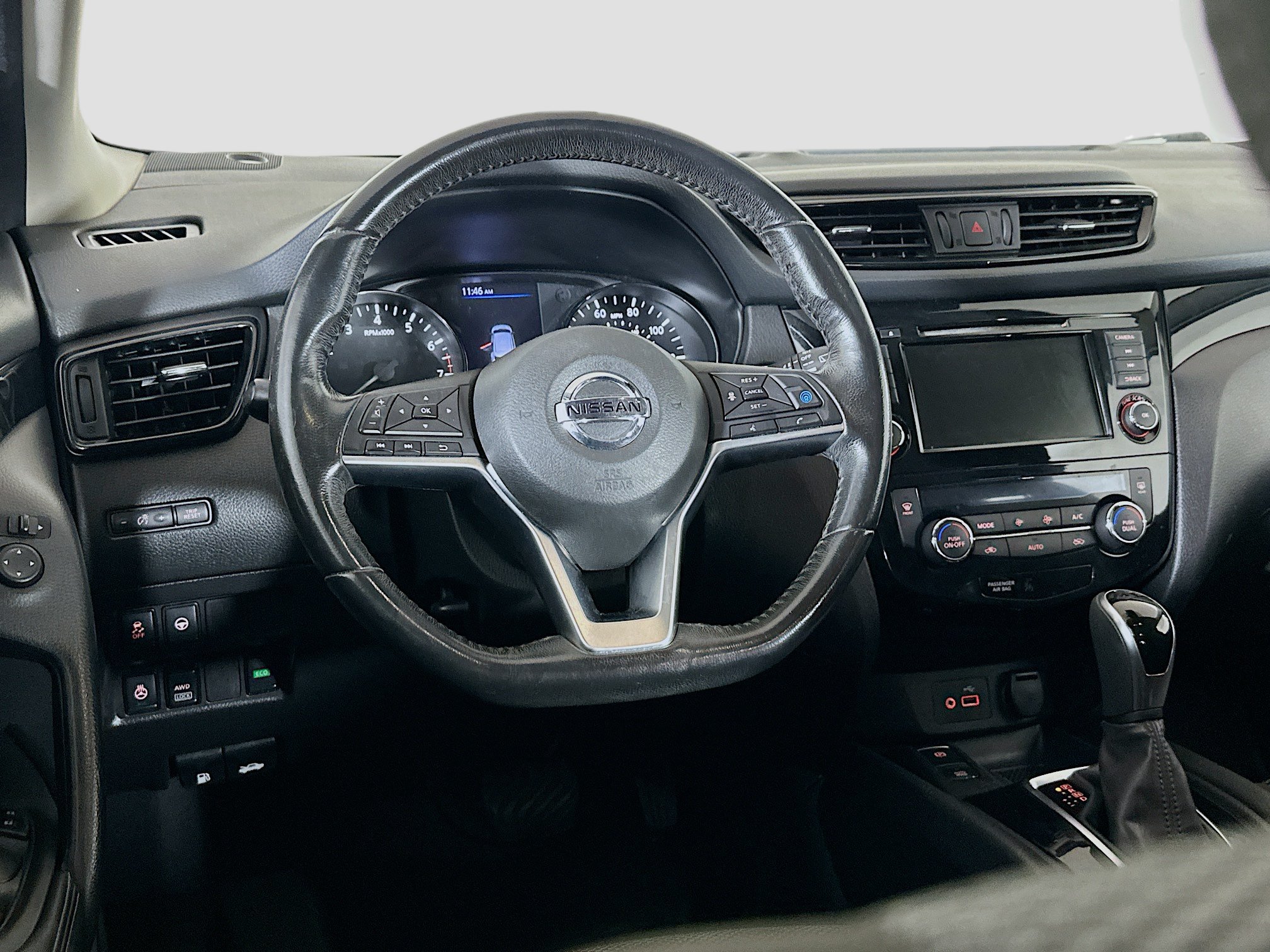 Used 2019 Nissan Rogue Sport SV w/ Technology Package AWD/4WD image 17