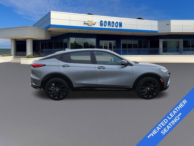 Used 2024 Buick Envista Sport Touring w/ Convenience I Package FWD image 7