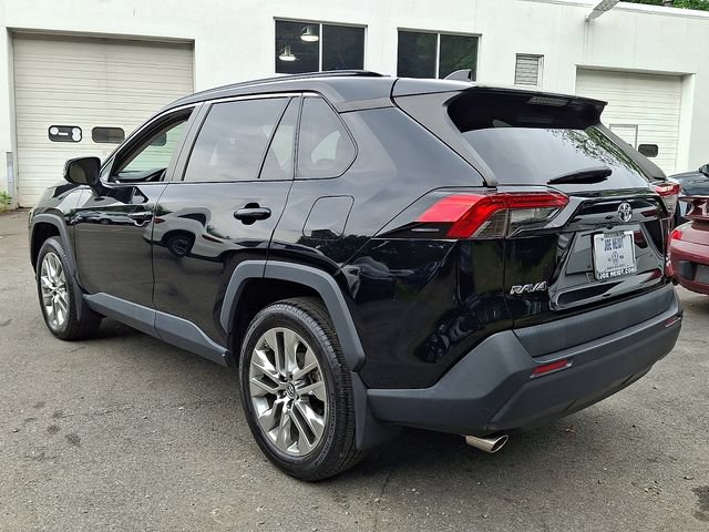 Used 2019 Toyota RAV4 XLE Premium w/ All Weather Liner Package AWD/4WD image 7
