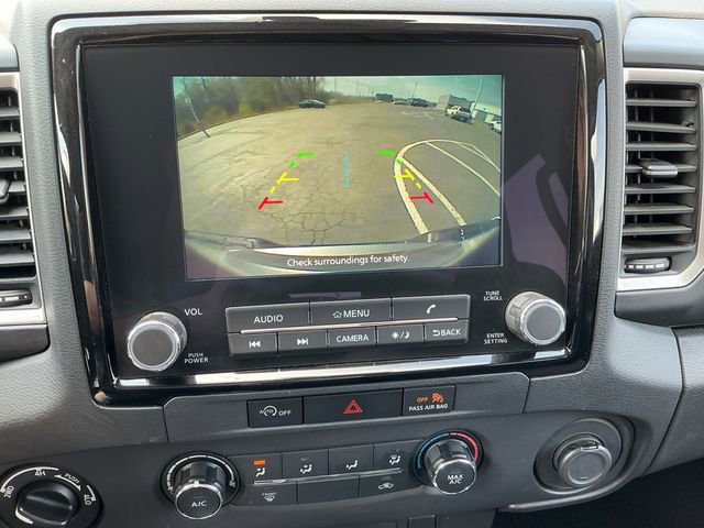 Used 2024 Nissan Frontier SV AWD/4WD image 23