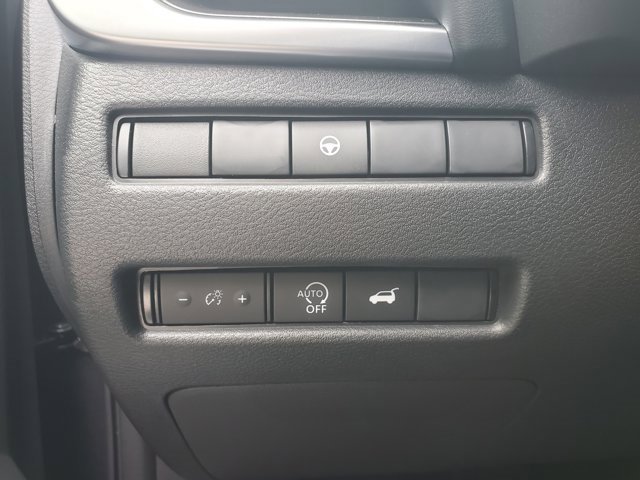 New 2026 Nissan Rogue SV image 17