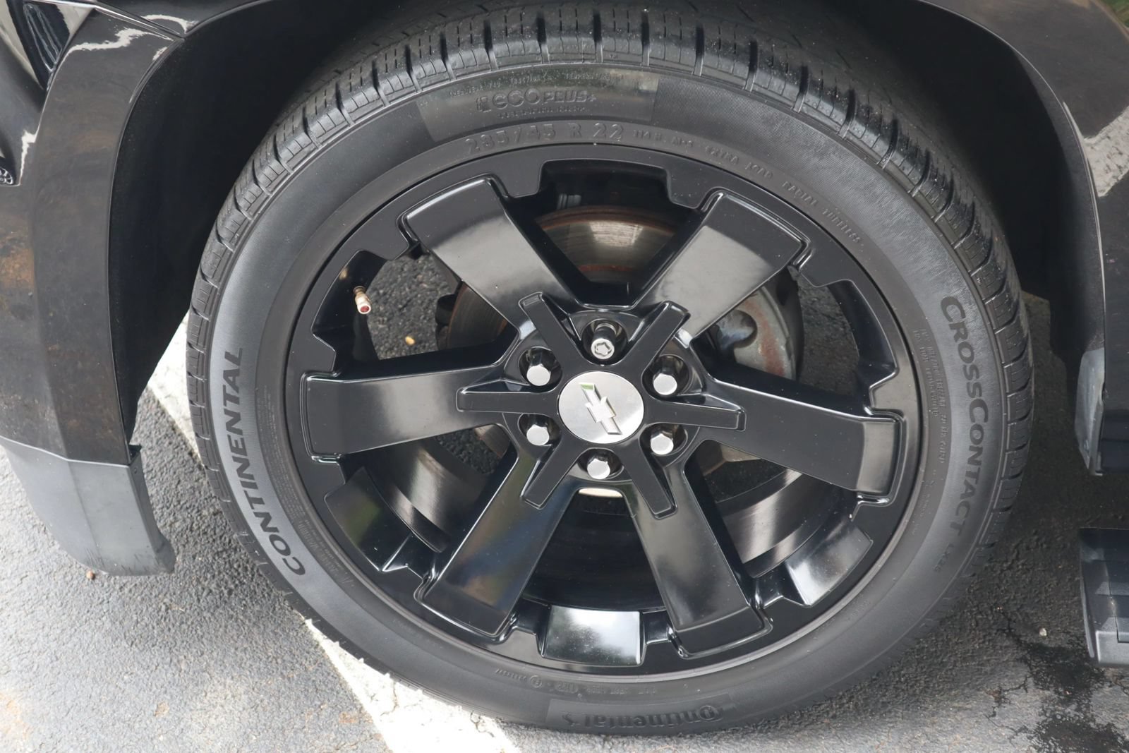 Used 2015 Chevrolet Suburban LTZ RWD image 47
