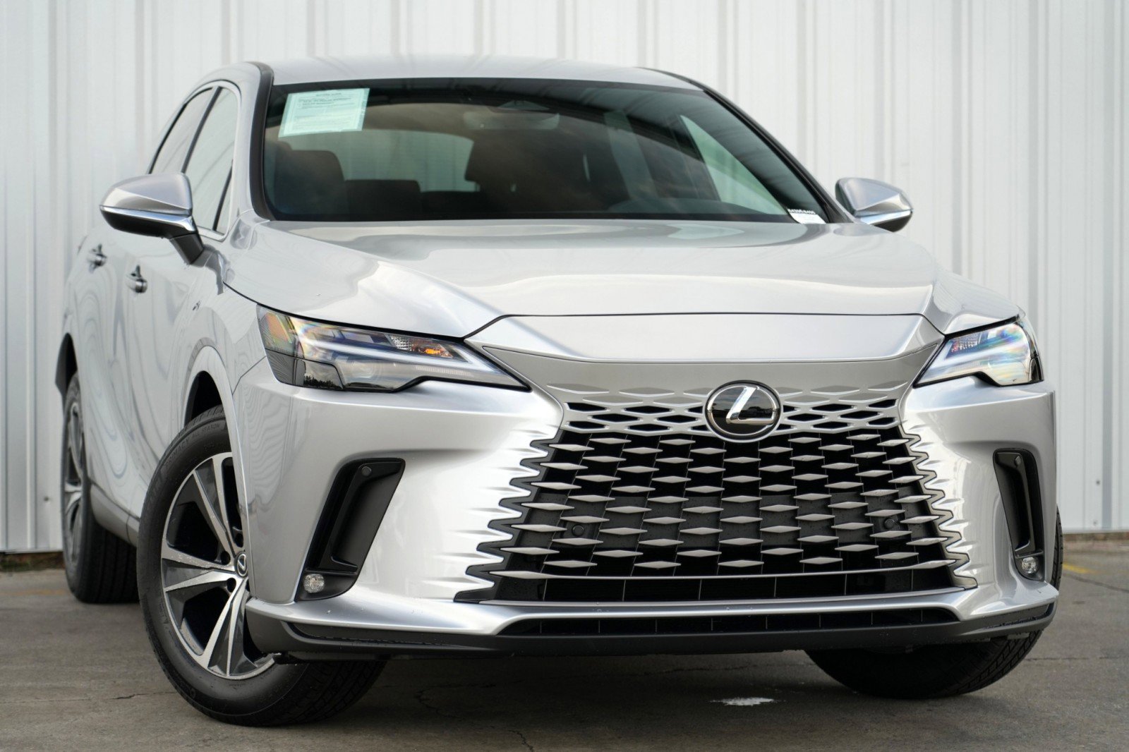 Used 2025 Lexus RX 350 FWD image 4
