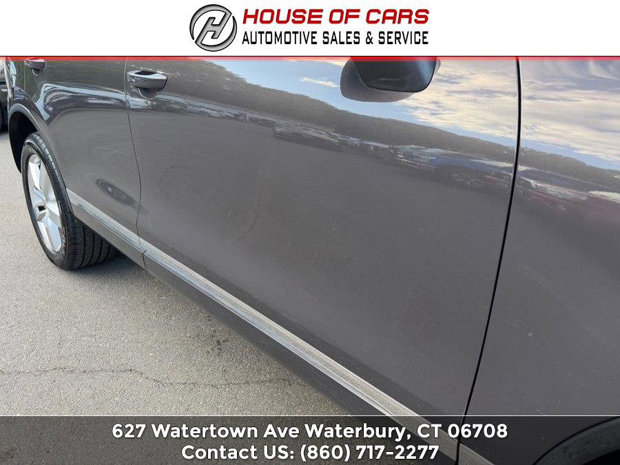 Used 2013 Volkswagen Touareg TDI AWD/4WD image 17