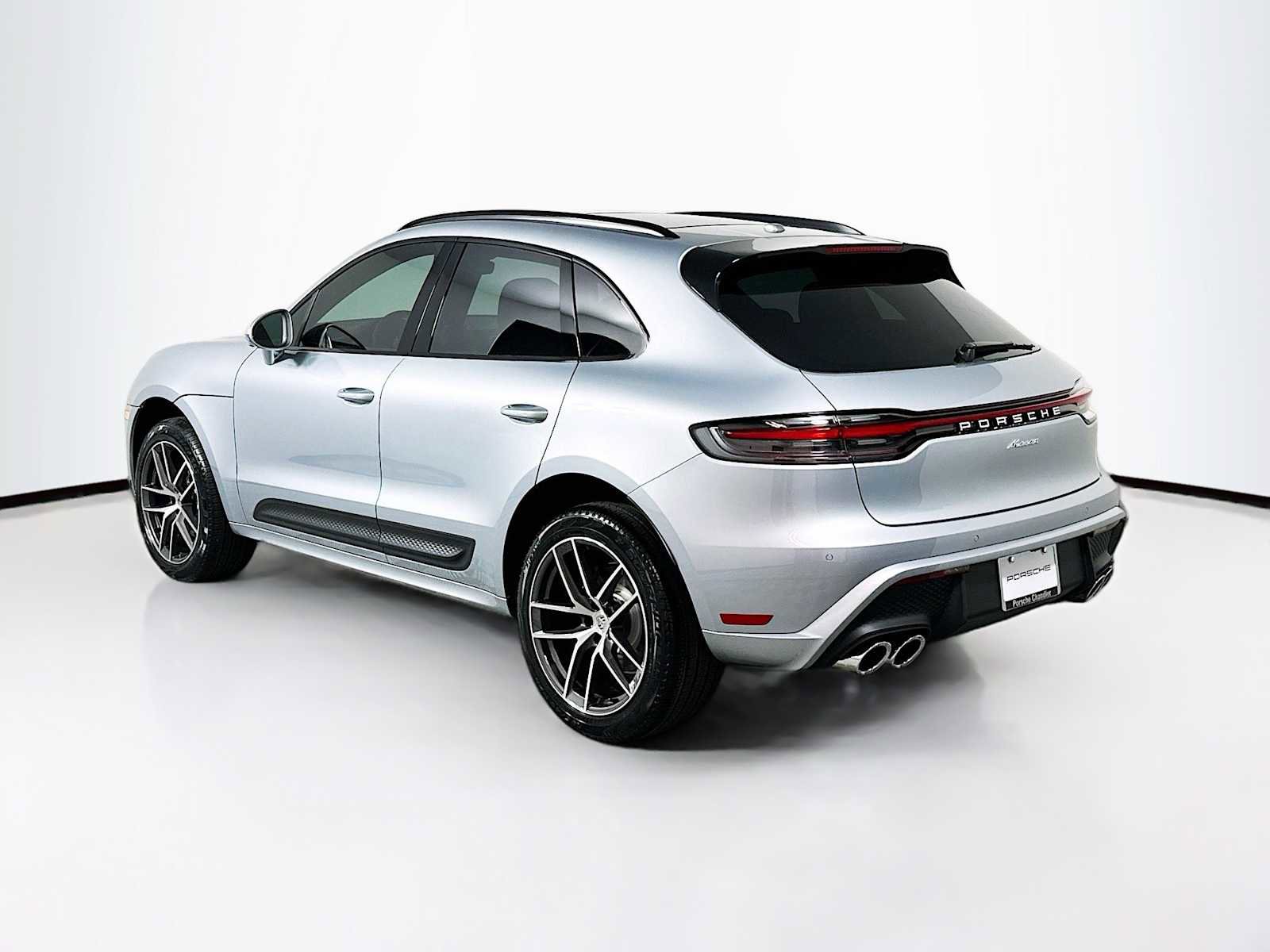 New 2026 Porsche Macan AWD/4WD image 3