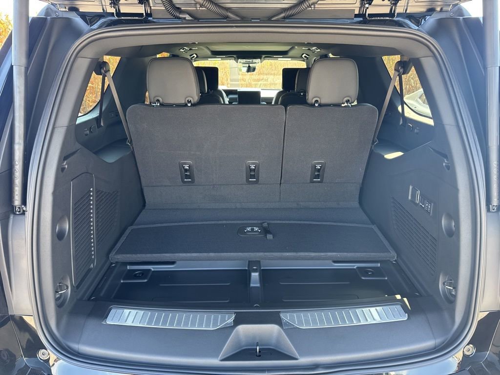 New 2026 GMC Yukon XL Denali w/ Denali Reserve Package image 18