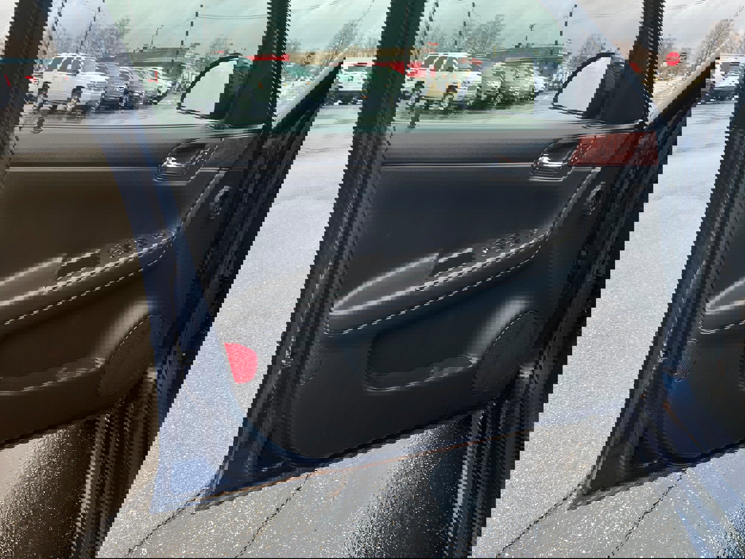 Used 2009 Chevrolet Impala LS FWD image 9