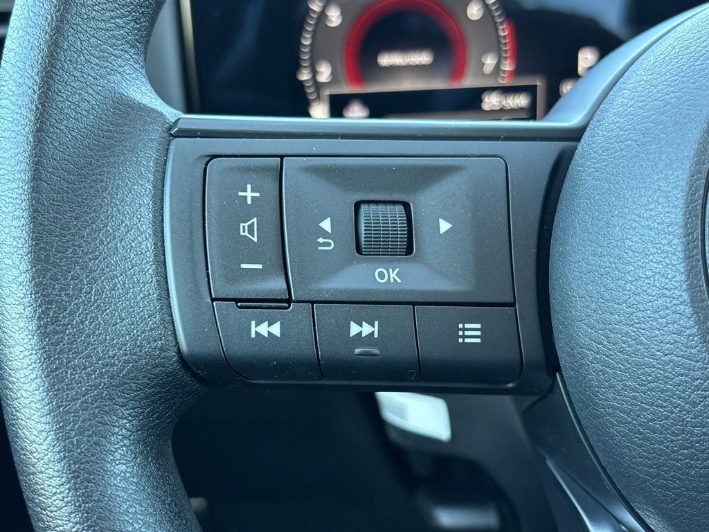New 2026 Nissan Kicks SV FWD image 12