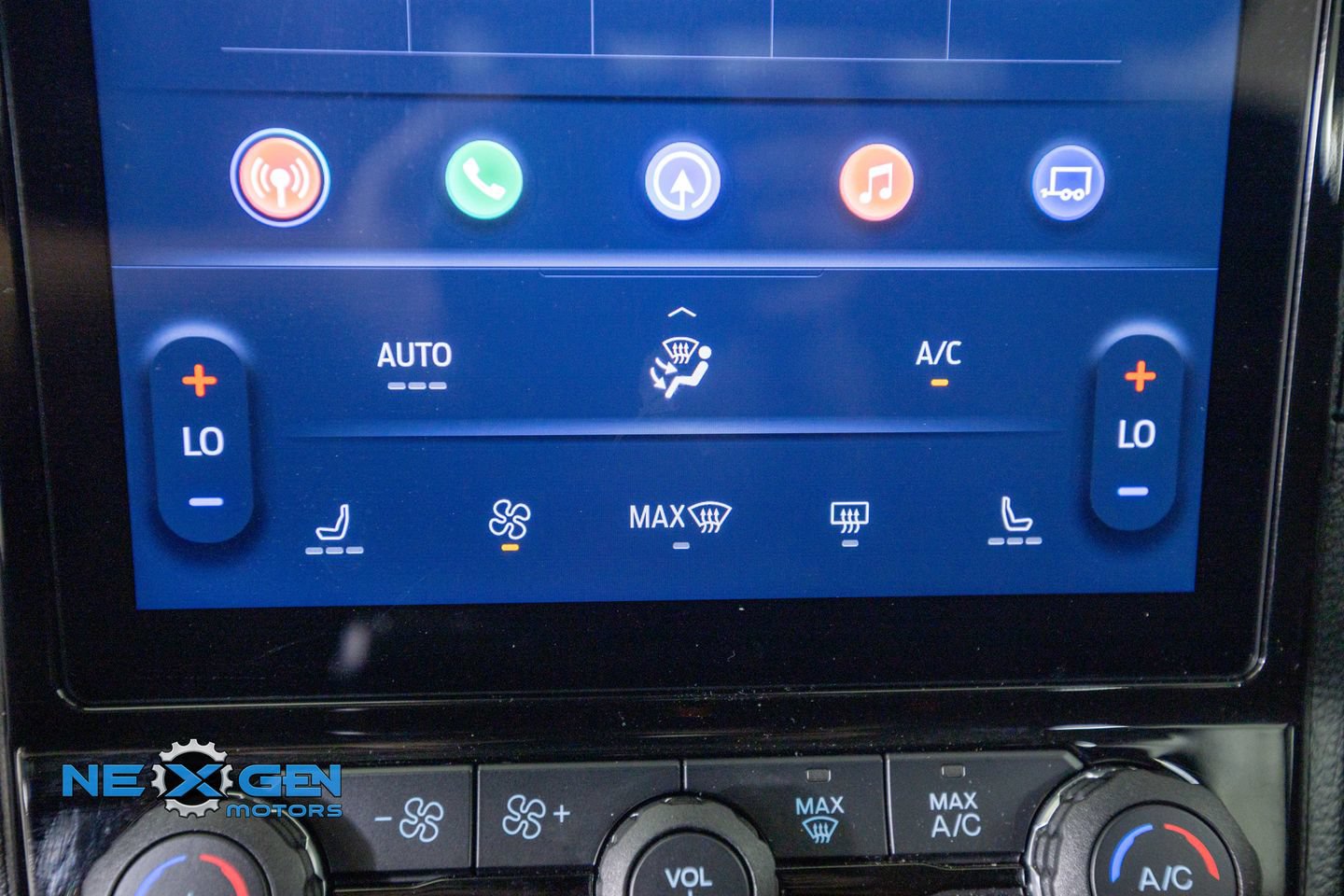 Used 2024 Ford Ranger XLT w/ Equipment Group 301A High AWD/4WD image 20