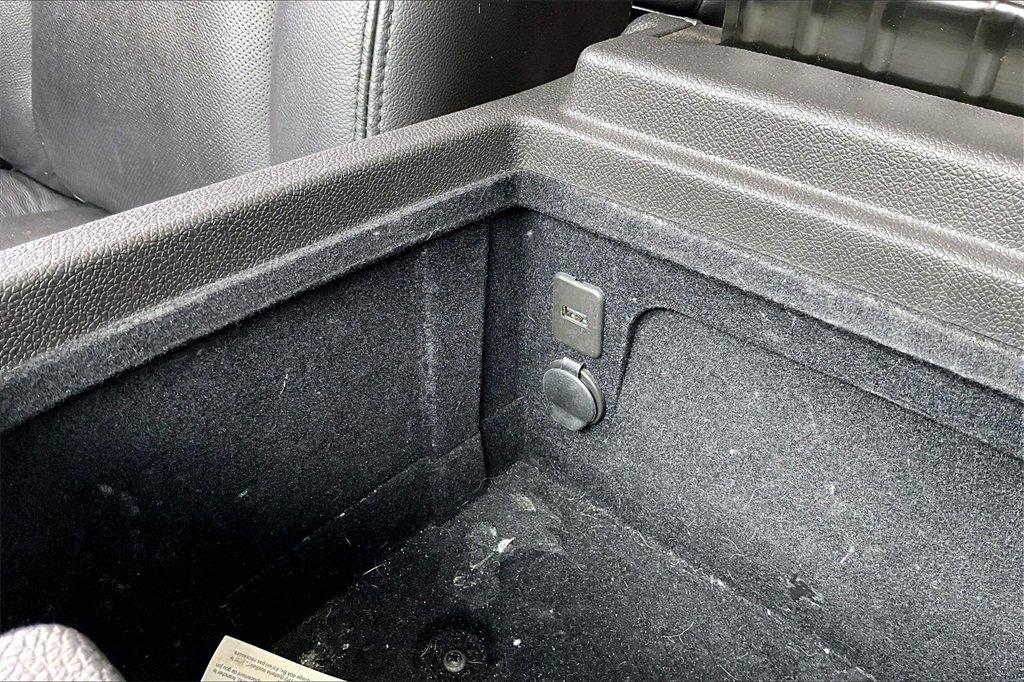 Used 2010 Chevrolet Tahoe LTZ image 26