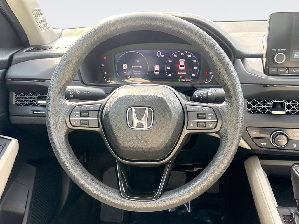 Used 2023 Honda Accord EX image 11