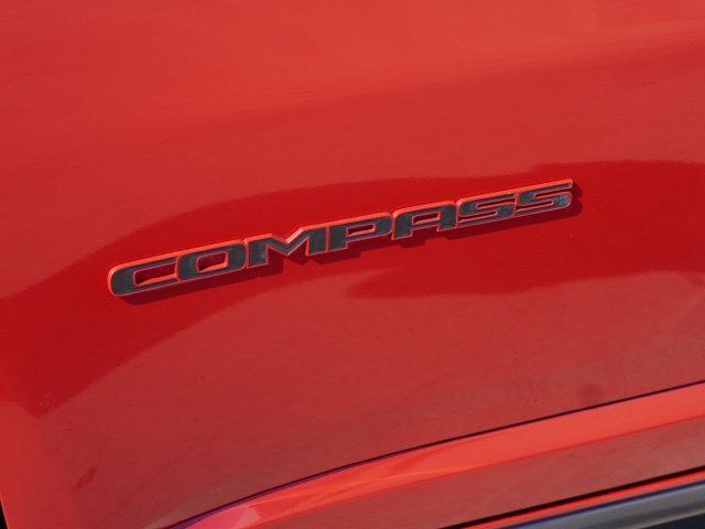 Used 2023 Jeep Compass Limited AWD/4WD image 8