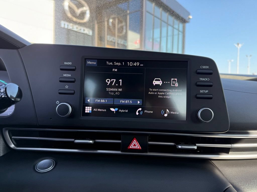 Used 2026 Hyundai Elantra Hybrid FWD image 25