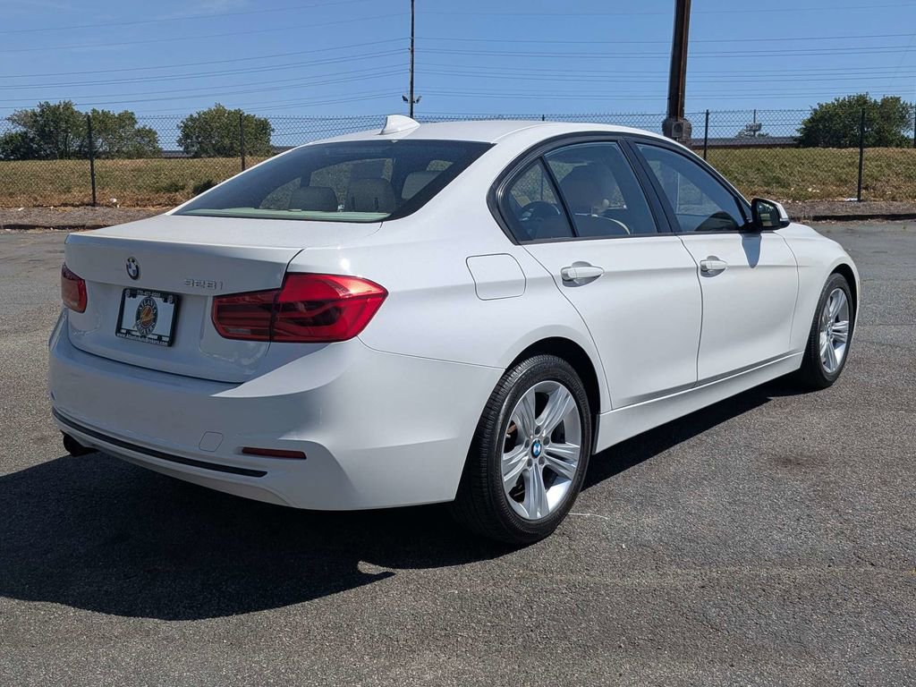 Used 2016 BMW 328i Sedan RWD image 5