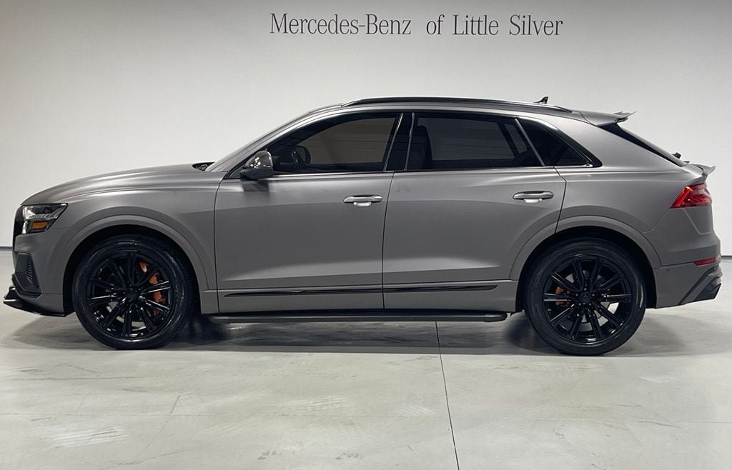 Used 2023 Audi SQ8 Premium Plus AWD/4WD image 2