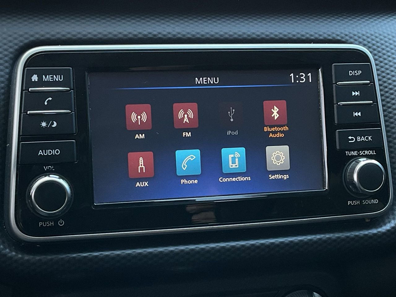 Used 2024 Nissan Kicks S image 30